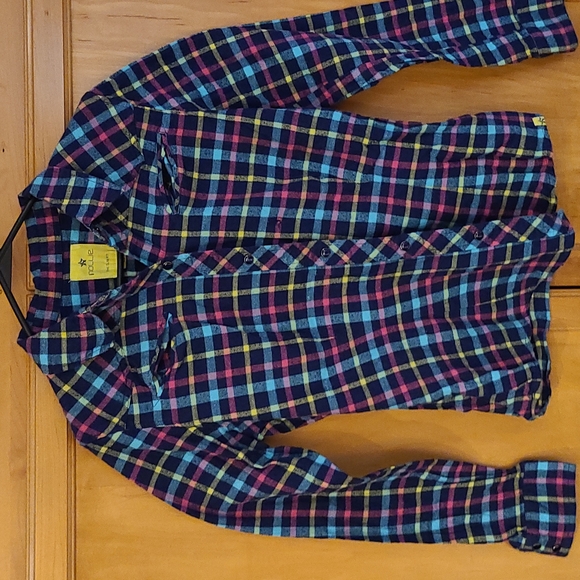 Flannel - Picture 1 of 5